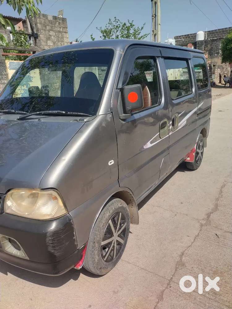 Maruti Suzuki Eeco 2016