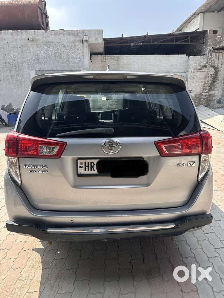Toyota Innova Crysta 2.4 V 7 Str, 2018, Diesel