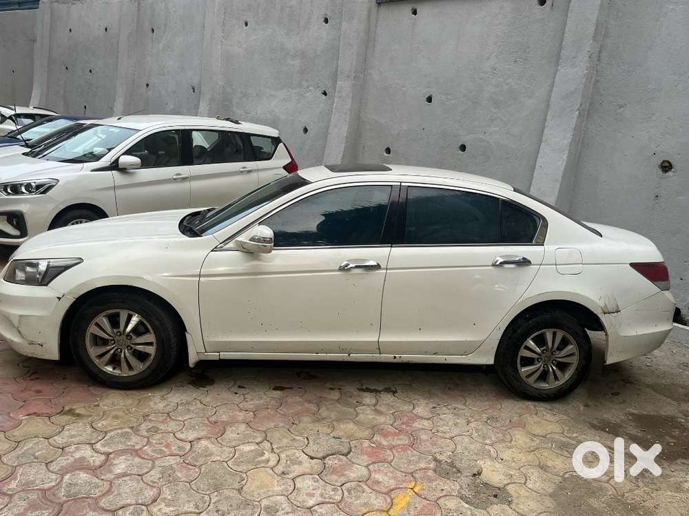 Honda Accord 2011 Petrol Well Maintained