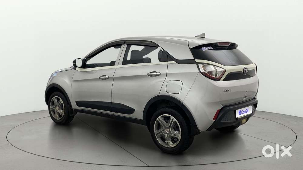 Tata Nexon 1.2 Revotron Xe, 2018, Petrol