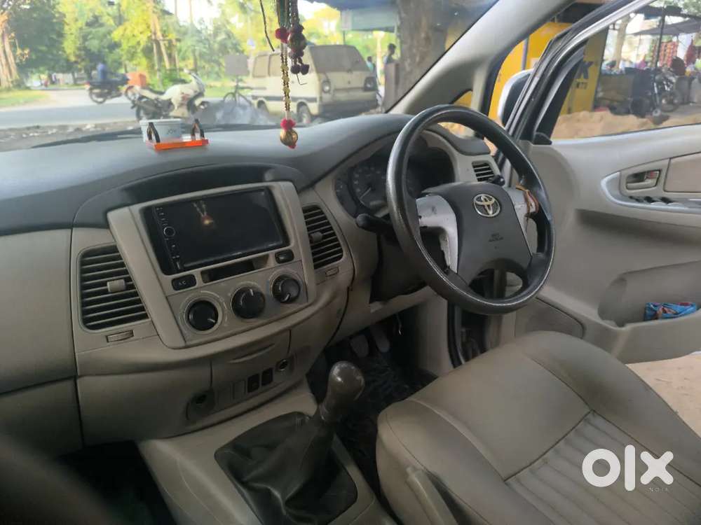 Toyota Innova 2013 Diesel Well Maintained