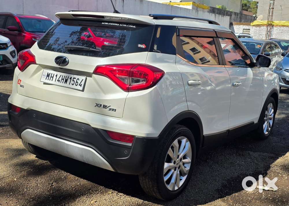 Mahindra Xuv300 W8 1.2 Petrol Dual Tone, 2019, Petrol