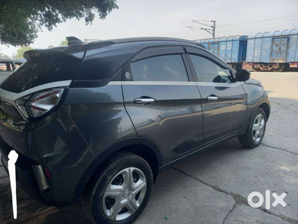 Tata Nexon 1.5 Revotorq Xm Plus (s), 2023, Diesel