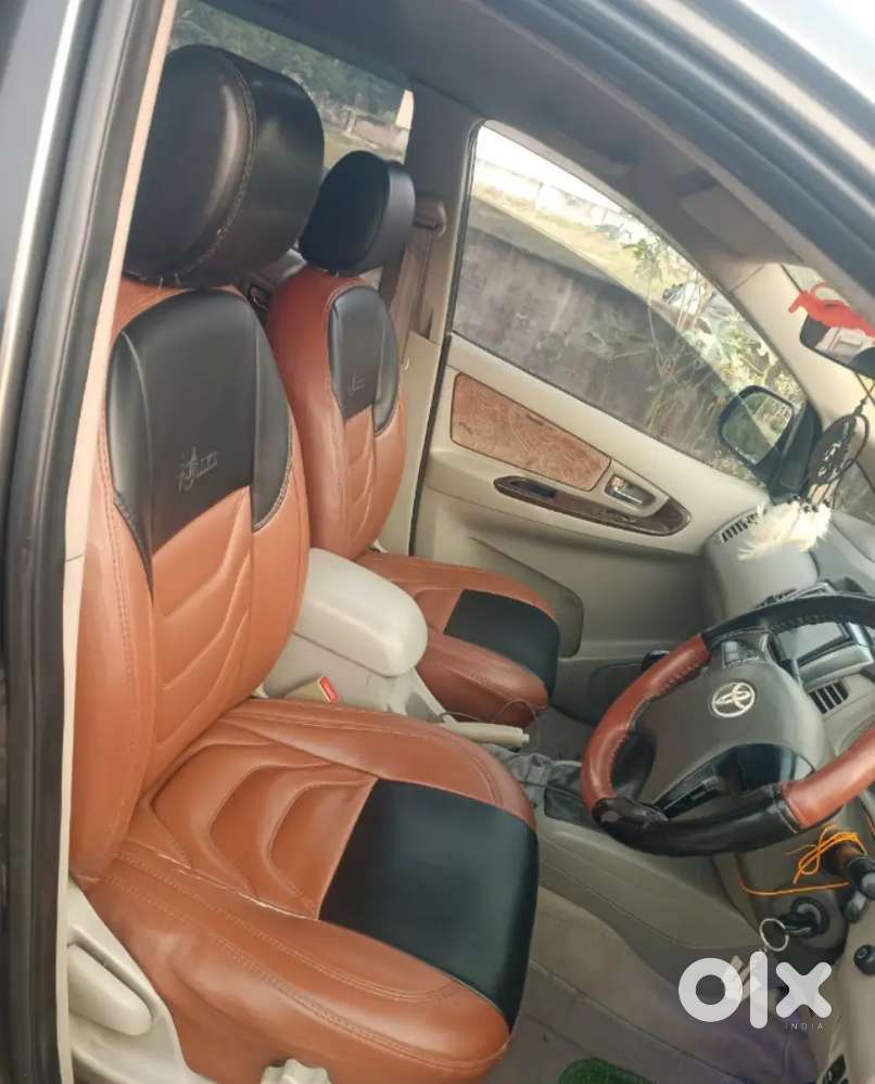 Toyota Innova 2.5 Vx 2012