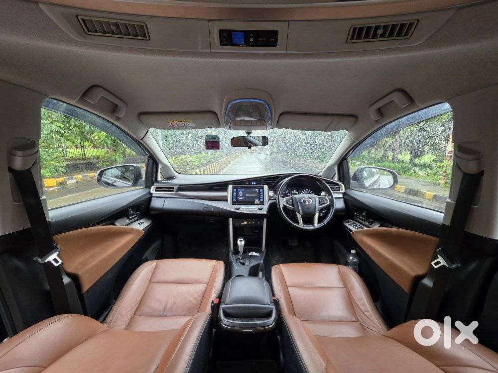 Toyota Innova Crysta 2.8 Zx At 7 Seater, 2018, Diesel