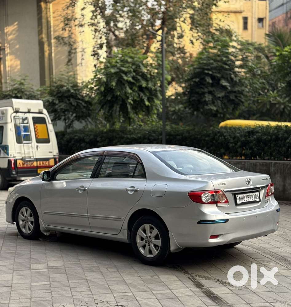 Toyota Corolla Altis 2010-2013 G, 2011, Petrol