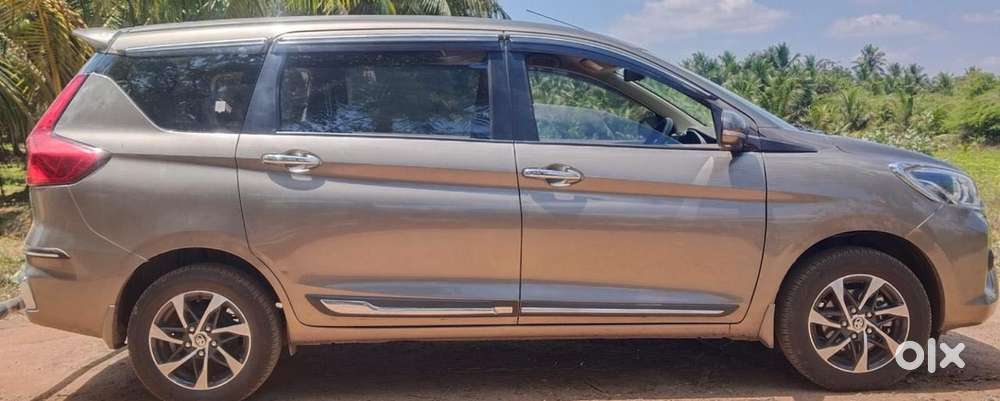 Toyota Rumion V Mt, 2025, Petrol