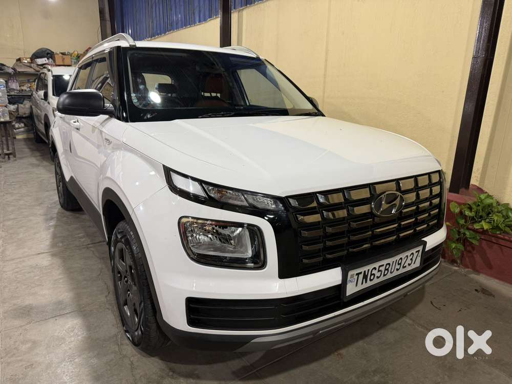 Hyundai Venue E 1.2 Petrol, 2024, Petrol