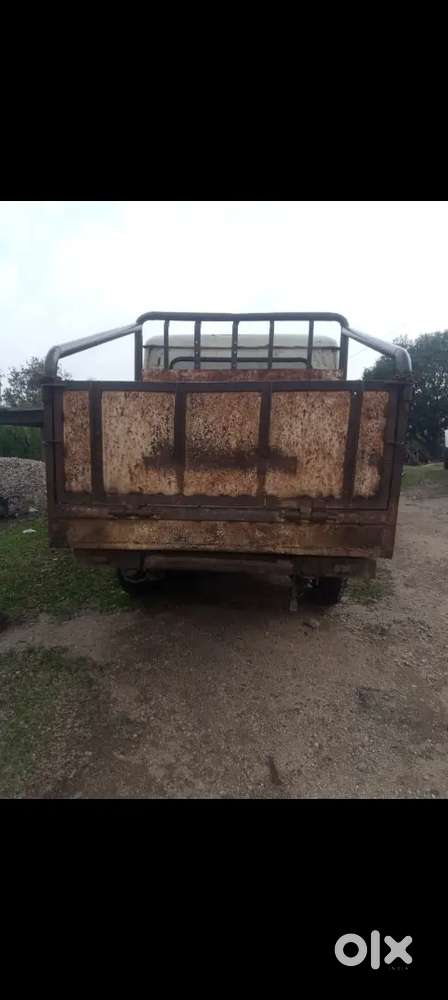 Mahindra Bolero 2009 Diesel 100000 Km Driven