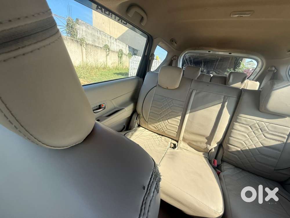 Maruti Suzuki Ertiga Vxi Cng 2025