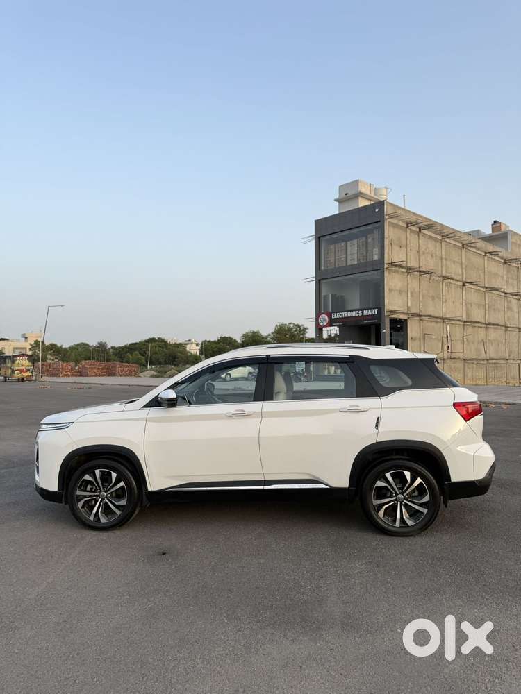 Mg Hector