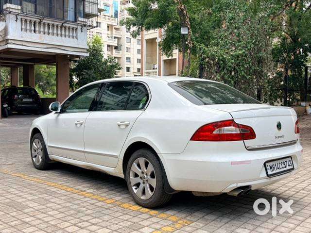 Skoda Superb 1.8 Tsi At