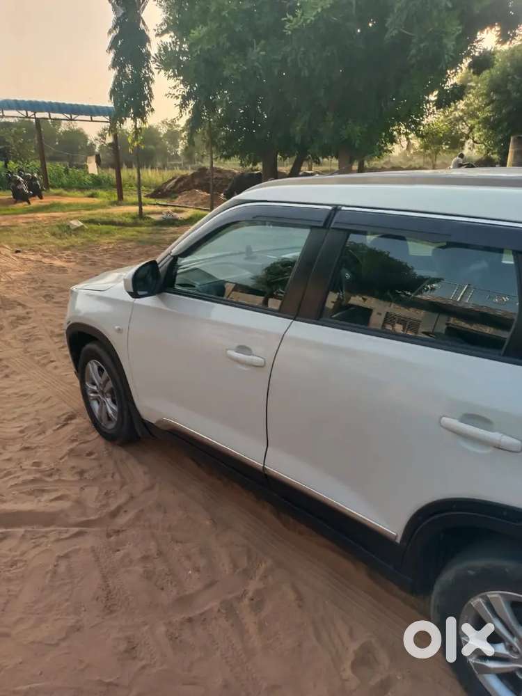 Maruti Suzuki Brezza Zdi 2017