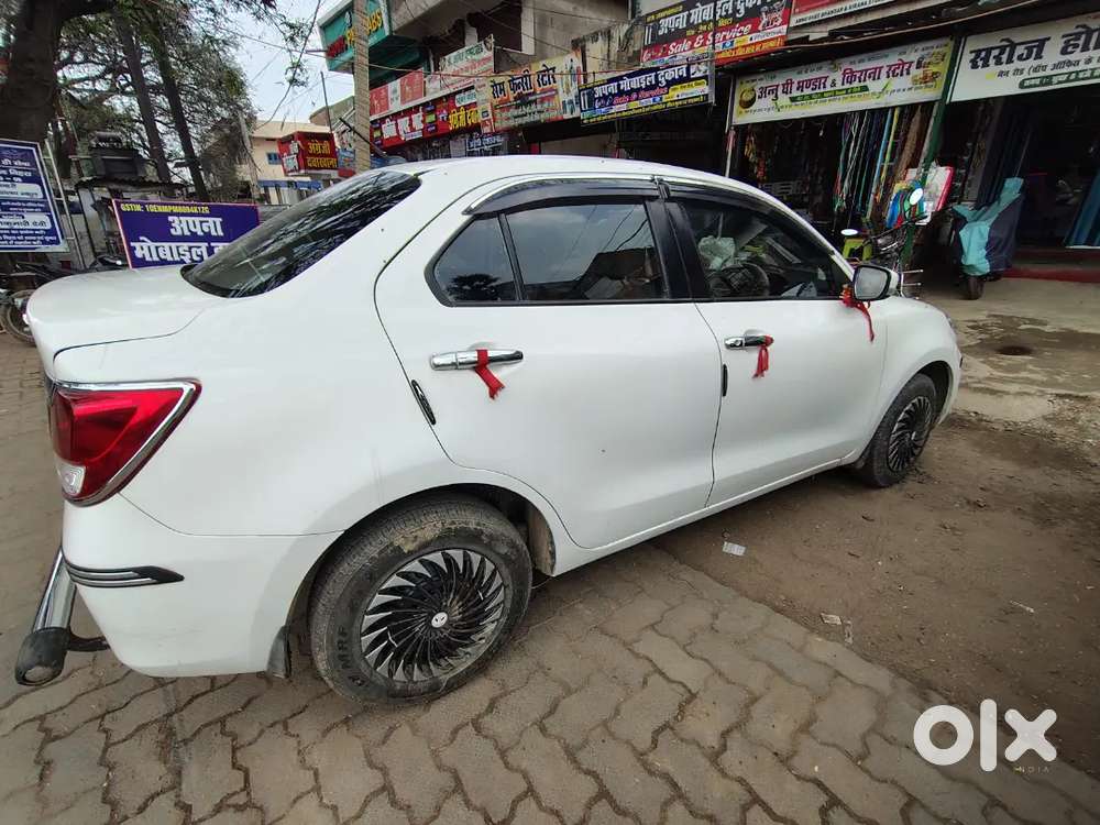 Maruti Suzuki Swift Dzire 2020 Petrol 42000 Km Driven