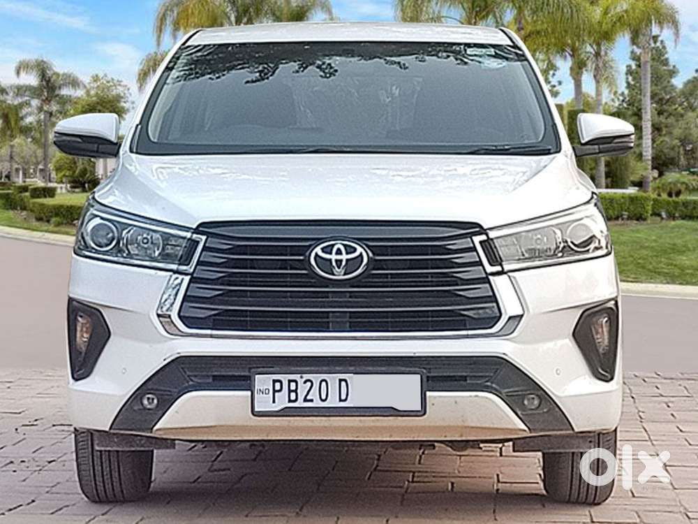 Toyota Innova Crysta