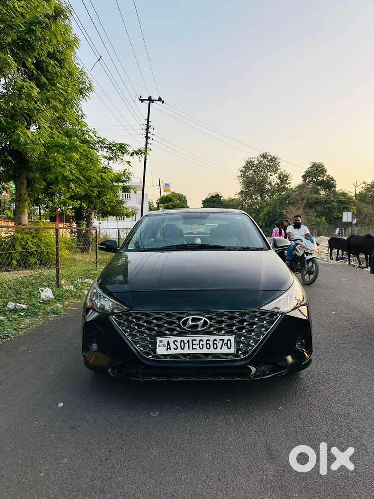 Hyundai Verna Petrol 2019 Automatic 70000 Km