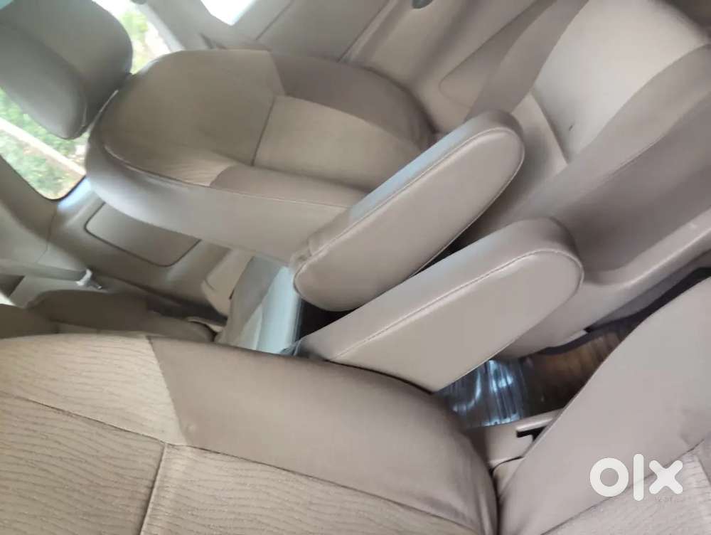 Toyota Innova 2013 Diesel 135000 Km Driven