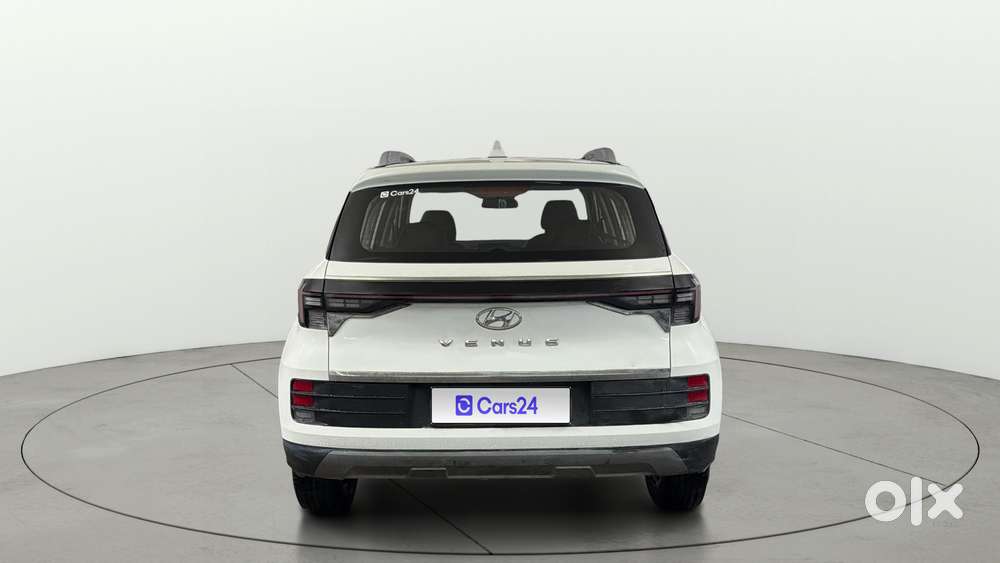 Hyundai Venue 1.2 S (o), 2023, Petrol