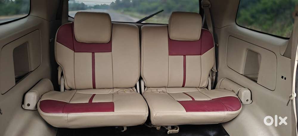 Toyota Innova 2011 Well Maintained