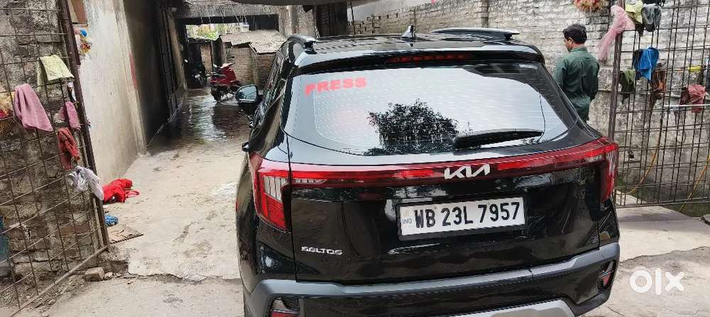 Kia New Seltos 2026 Petrol Well Maintained
