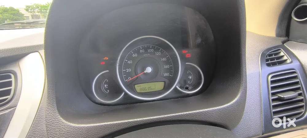 Hyundai Eon Magna Lpg 2013