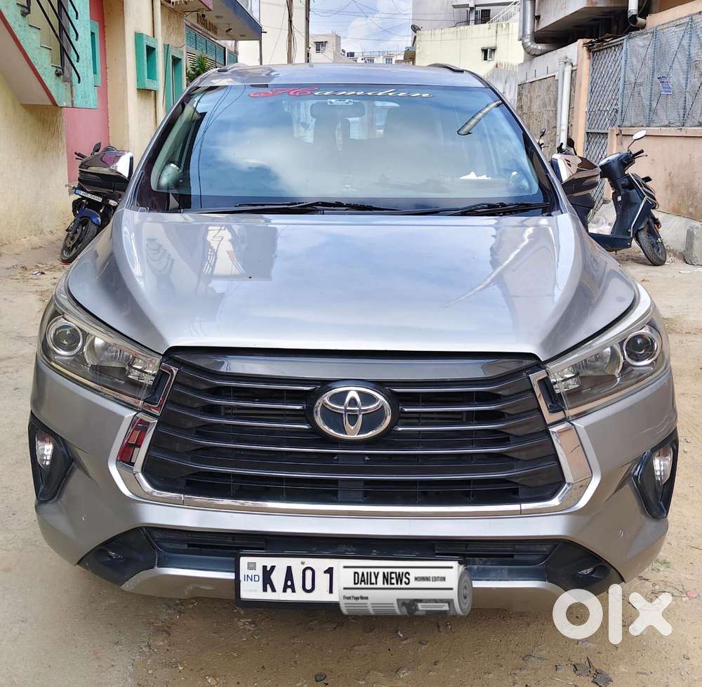 Toyota Innova Crysta 2.4 V 7 Str, 2017, Diesel