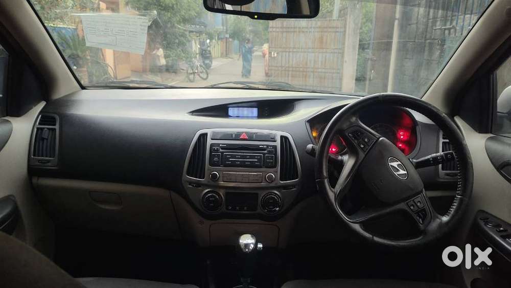 Hyundai I20 Sportz At 1.4, 2012, Petrol