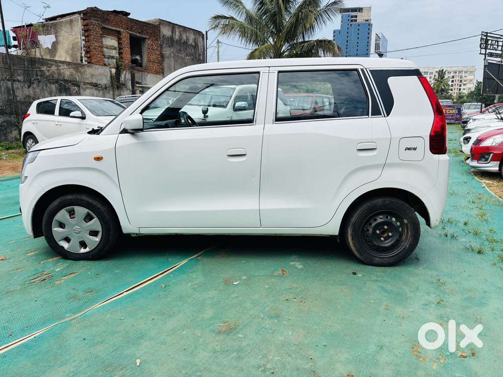 Maruti Suzuki Wagon R Vxi 1.0, 2023, Petrol