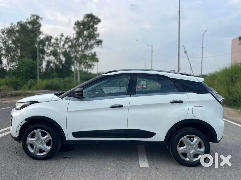 Tata Nexon 1.2 Revotron Xma, 2021, Petrol