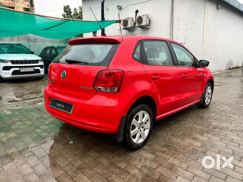 Volkswagen Polo Petrol Highline 1.6l, 2011, Petrol