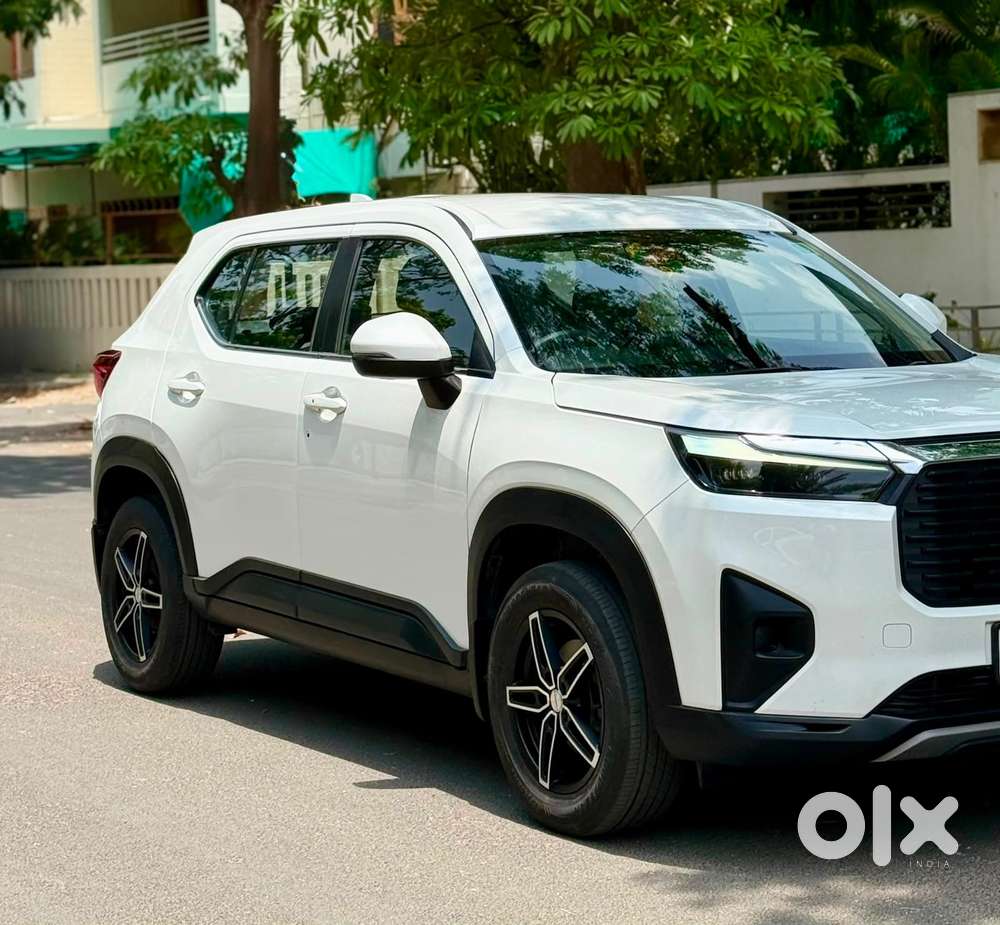 Honda Elevate V Mt, 2024, Petrol