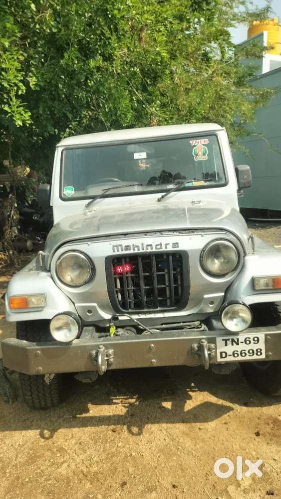 Mahindra Bolero Neo Plus 1999