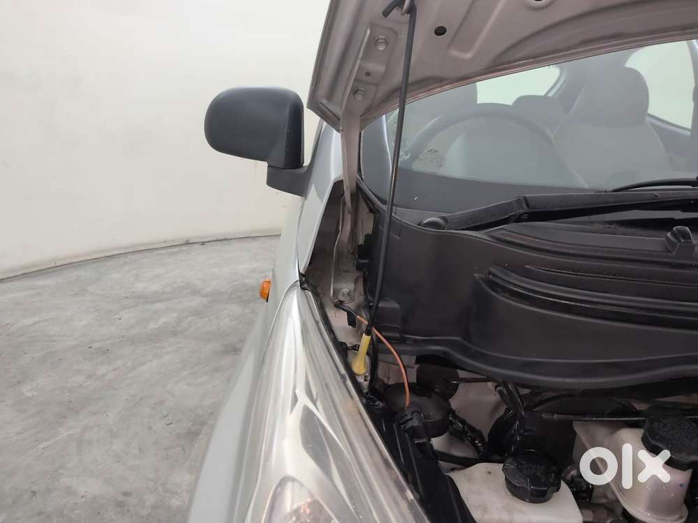 Hyundai Eon Era +, 2017, Petrol