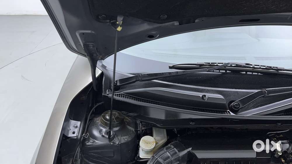 Maruti Suzuki Dzire 1.2 Vxi, 2019, Petrol