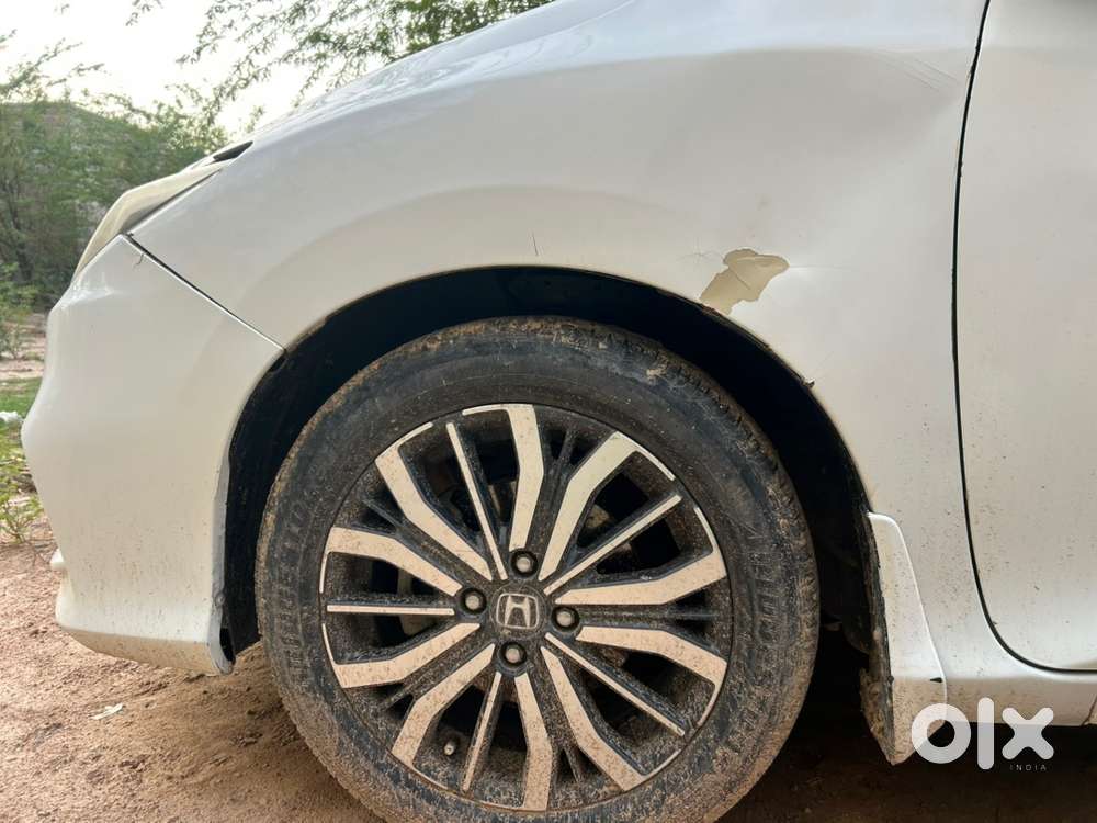 Honda City Zx Cvt 2017 Petrol ( Automatic )