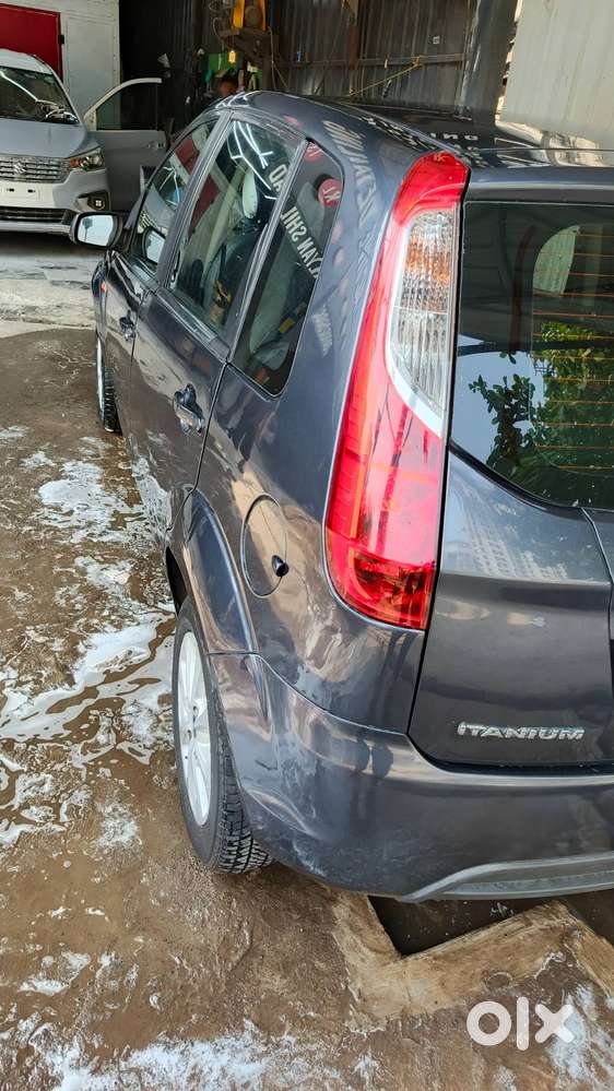 Ford Figo Diesel 2012 – Strong Engine, Smooth Ride, Best Price!
