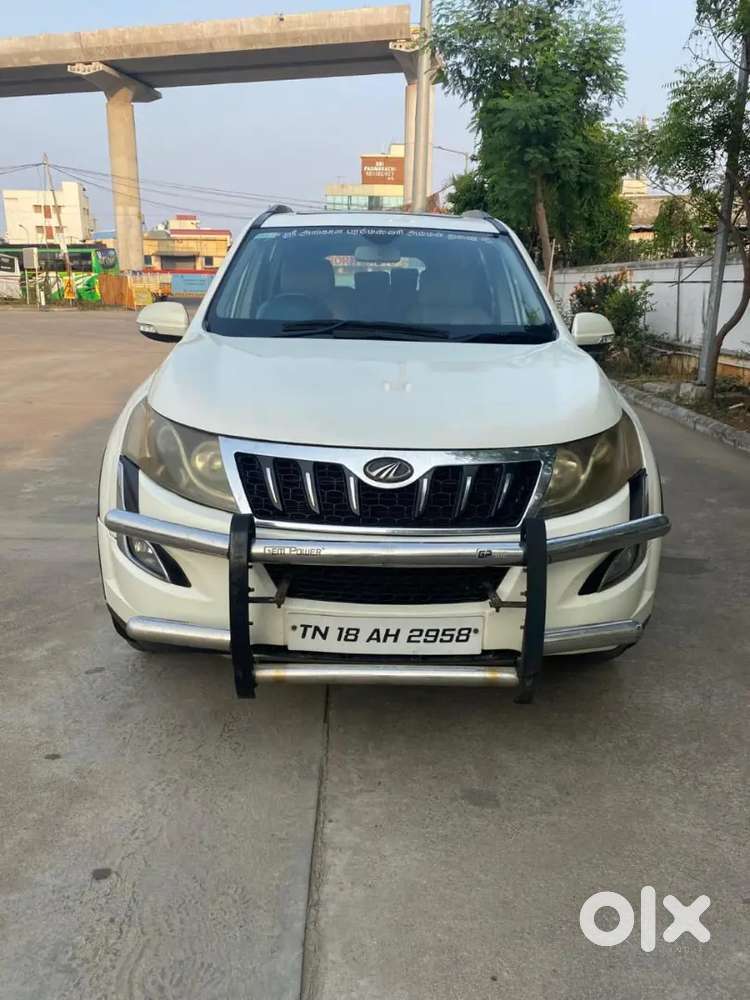Mahindra Xuv500 Diesel 2016 Fourth Owner