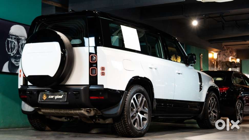 Land Rover Defender 2.0 110 Hse, 2026, Petrol