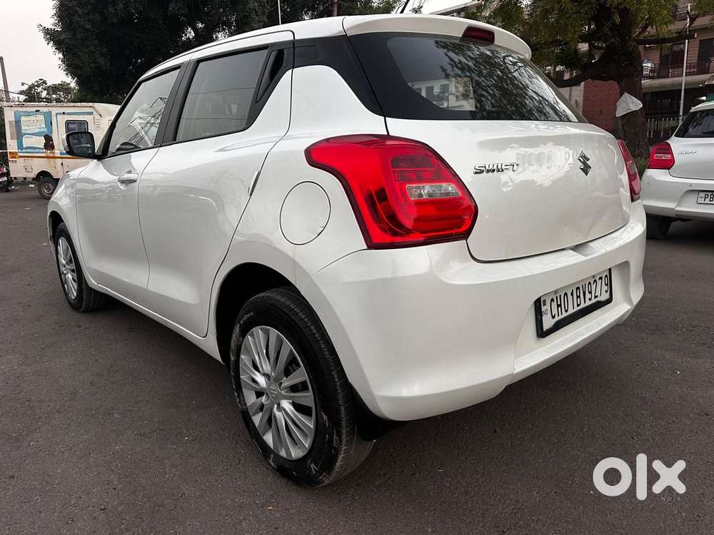 Maruti Suzuki Swift Vxi + Manual, 2019, Petrol