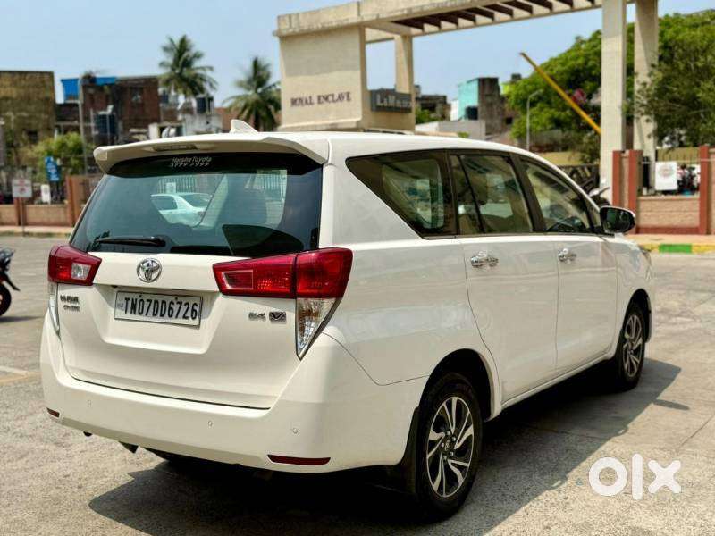 Toyota Innova Crysta 2.4 V 7 Str, 2023, Diesel