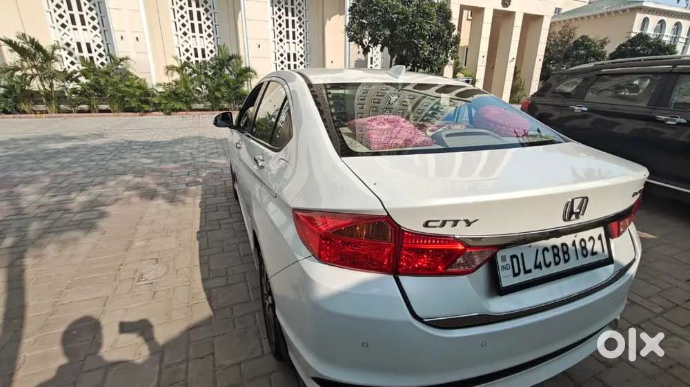 Honda City 1.5 V 2022