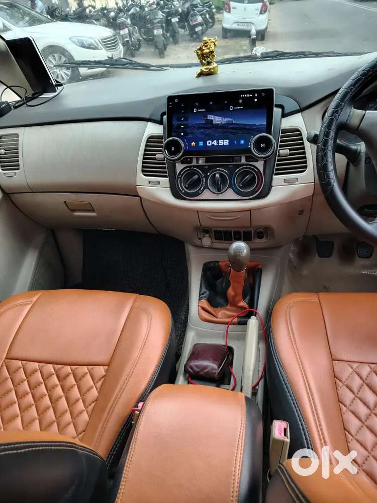 Toyota Innova 2011 Diesel 2nd Owner