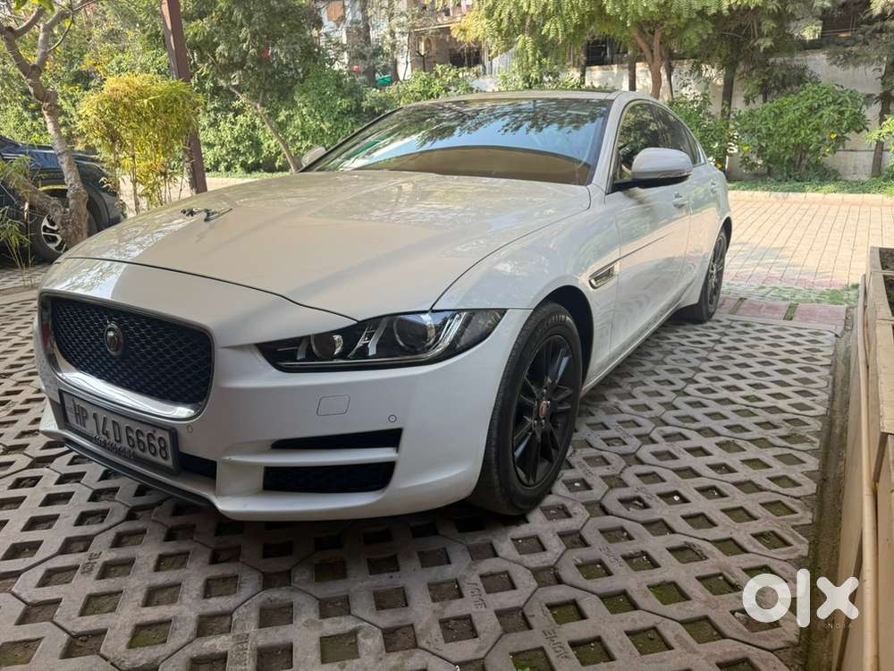 Jaguar Xe 2019