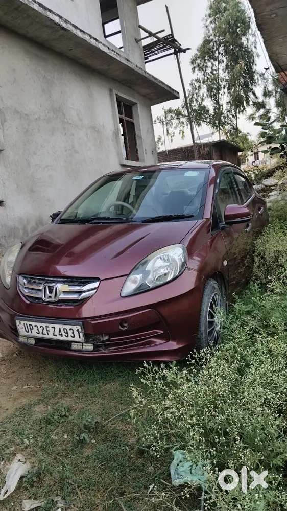Honda Amaze 2015 Diesel Well Maintained
