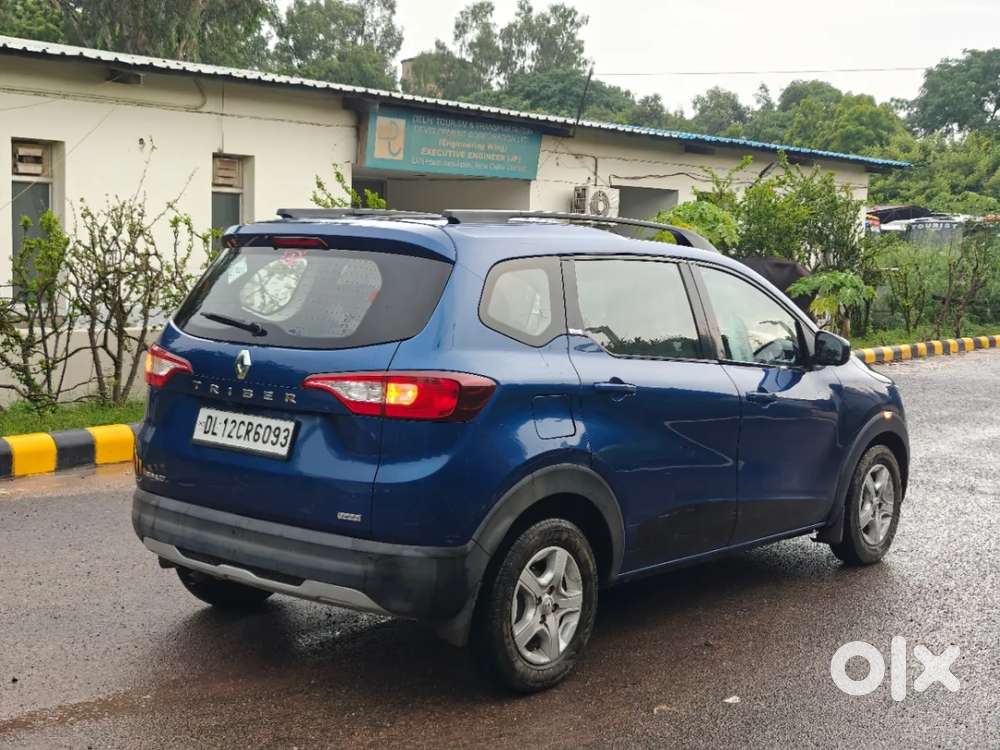Renault Triber Rxz, 2019, Petrol