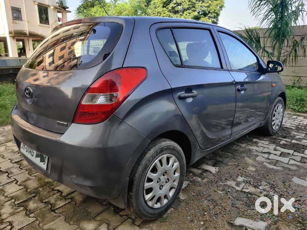Hyundai I20 Magna Petrol 2011