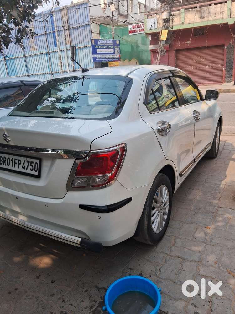 Maruti Suzuki Dzire 1.2 Zxi, 2022, Petrol