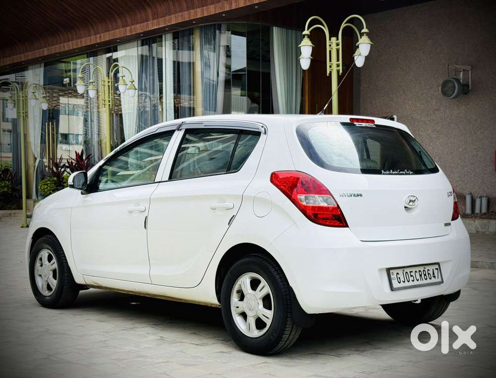 Hyundai I20 Sportz 1.2 Bs-iv, 2011, Petrol