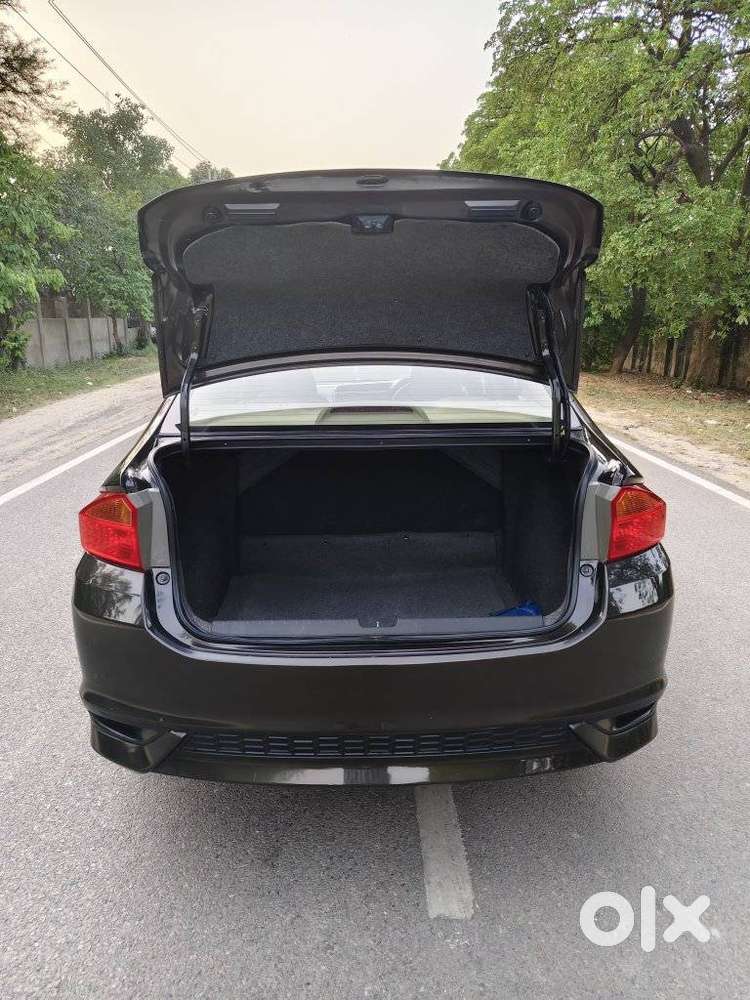 Honda City I-vtec Cvt V, 2017, Petrol