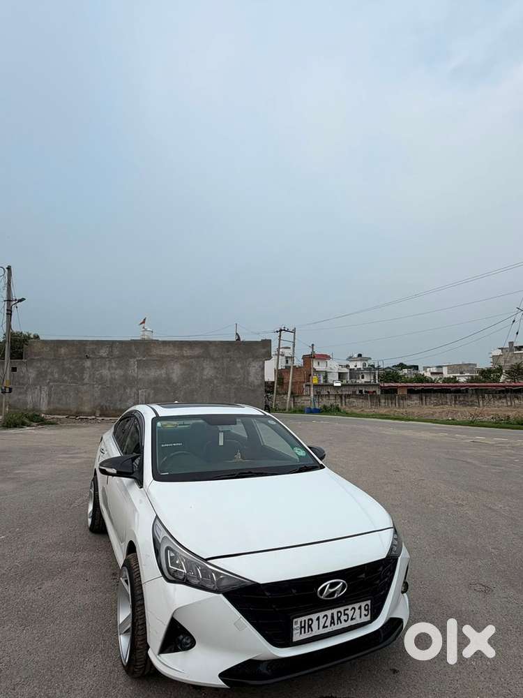 Hyundai Fluidic Verna 2022